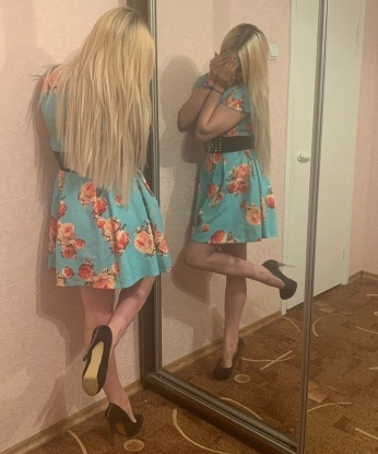 Взрослая и опытная рыжая красотка ждет встречи с состоятельным и щедрым мужчиной. Буду твоей страстной фантазией, окунусь с тобой в мир наслаждения и удовольствия. Жду звонка! 9965, 22 года